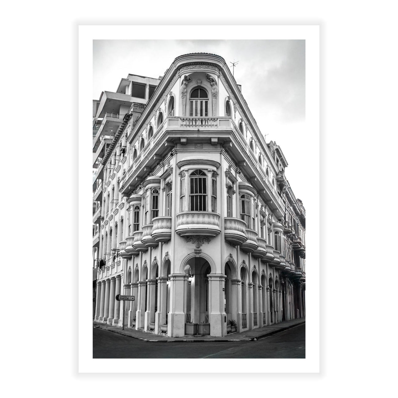Cuban Architectural Harmony - Fine Art Print